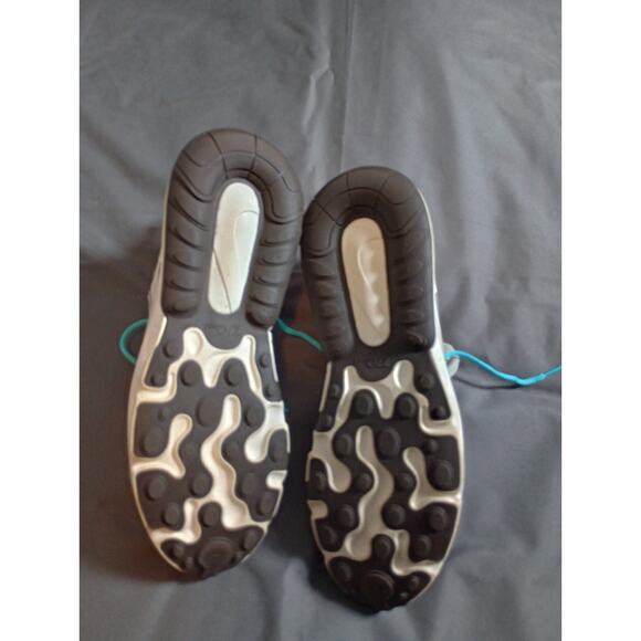 Nike Air Max 270 React Sneakers Women's Size US 10 UK 7.5 - Picture 6 of 7